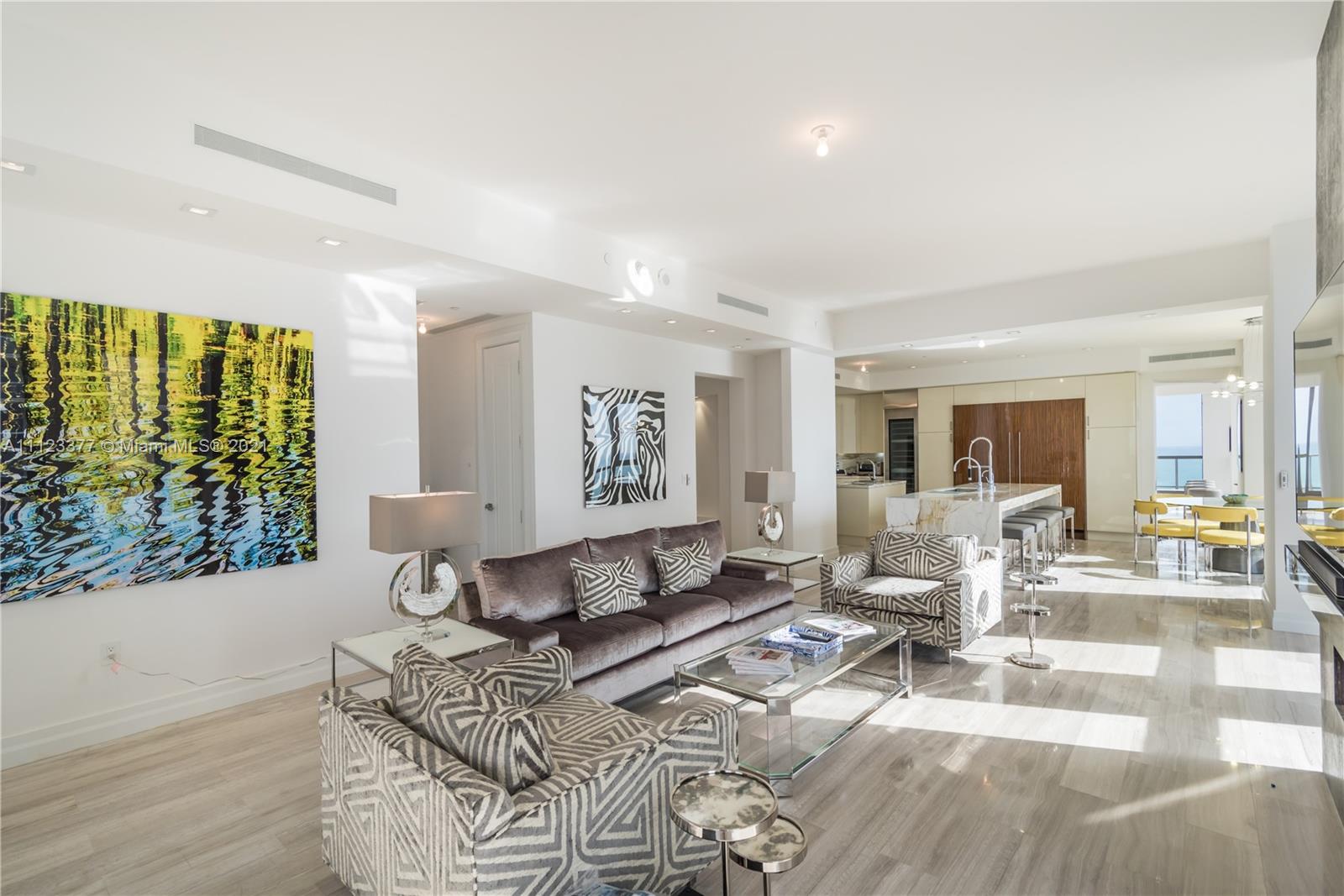 17749 COLLINS AVENUE COND - Residential