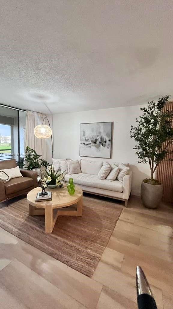 SUNRISE LAKES 159 CONDO - Residential