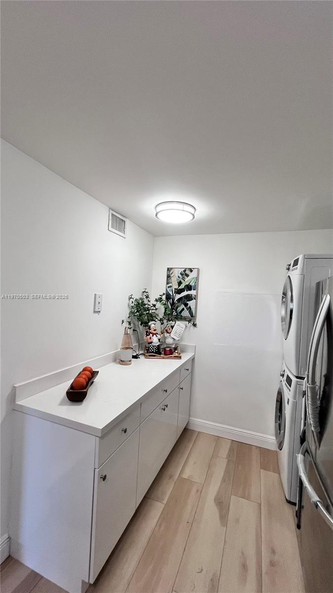 SUNRISE LAKES 159 CONDO - Residential