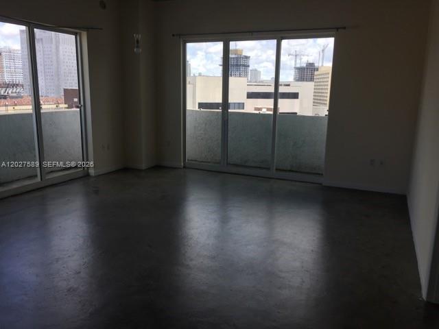 THE LOFT DOWNTOWN II COND - Residential