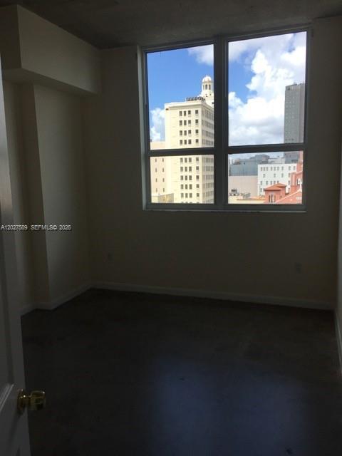 THE LOFT DOWNTOWN II COND - Residential
