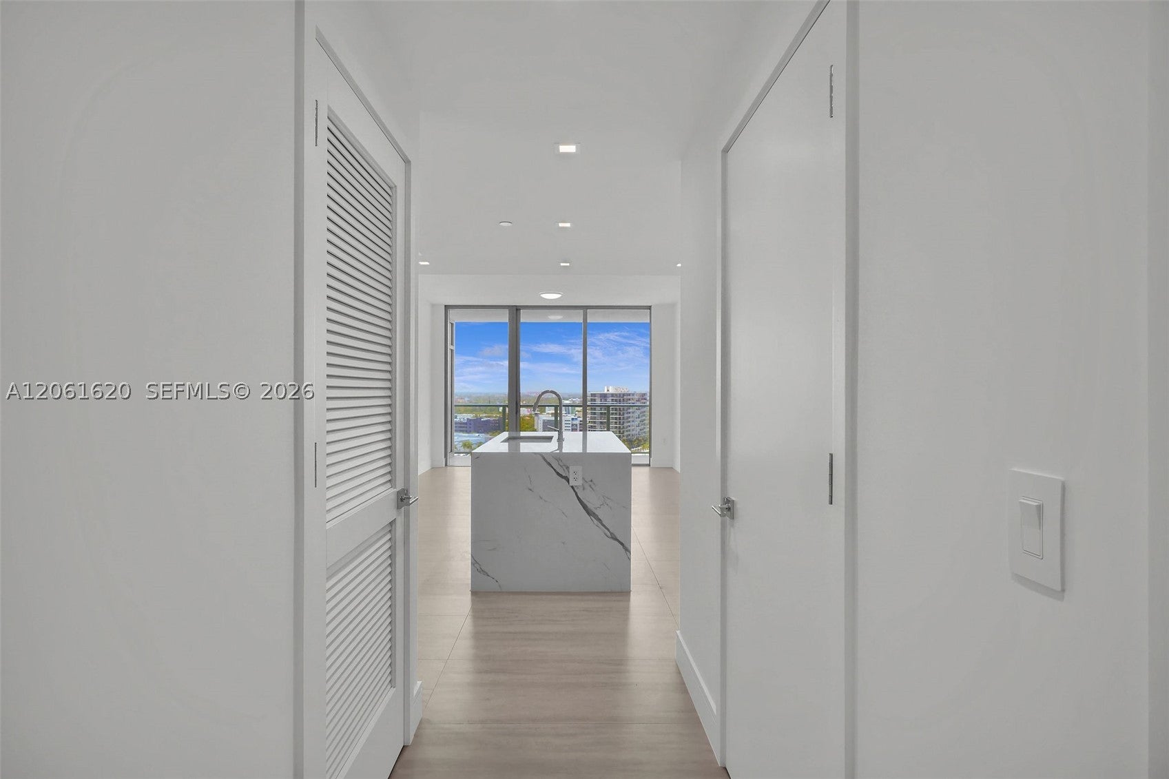 2411 Laguna Circle 1807