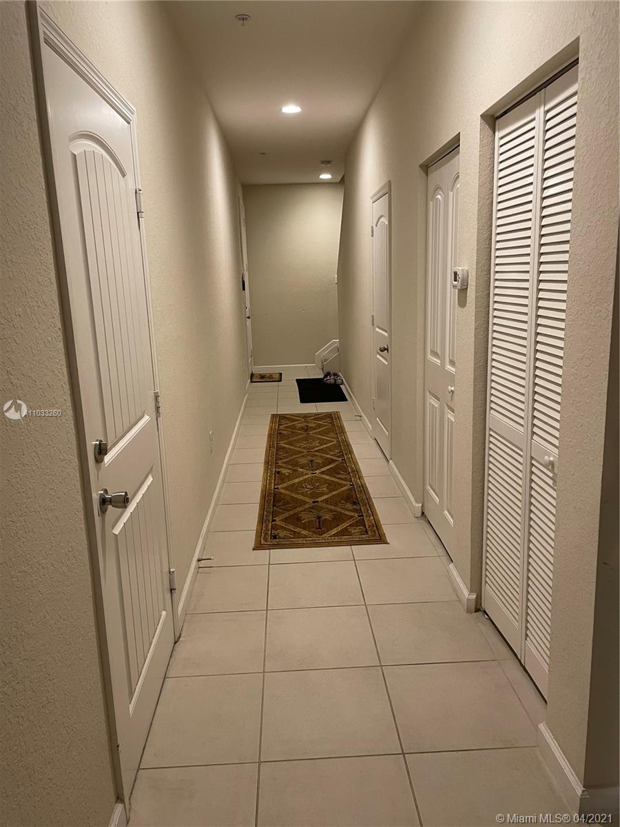 ORCHID GROVE REPLAT - Residential