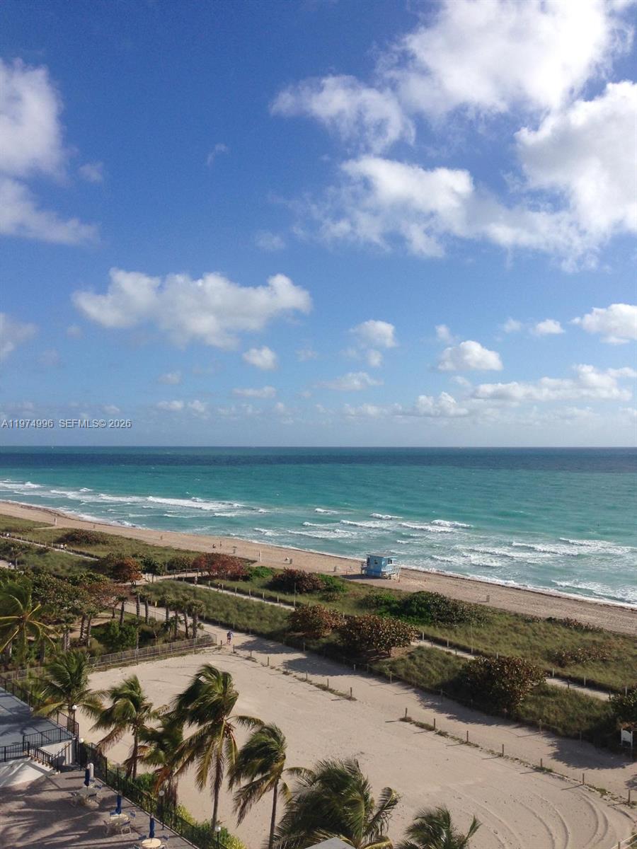 FOUR WINDS CONDO - Residential Lease