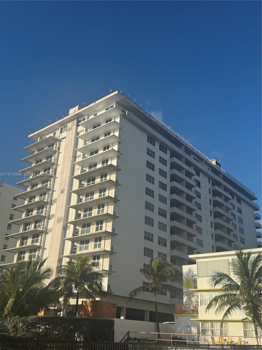 FOUR WINDS CONDO - Residential Lease