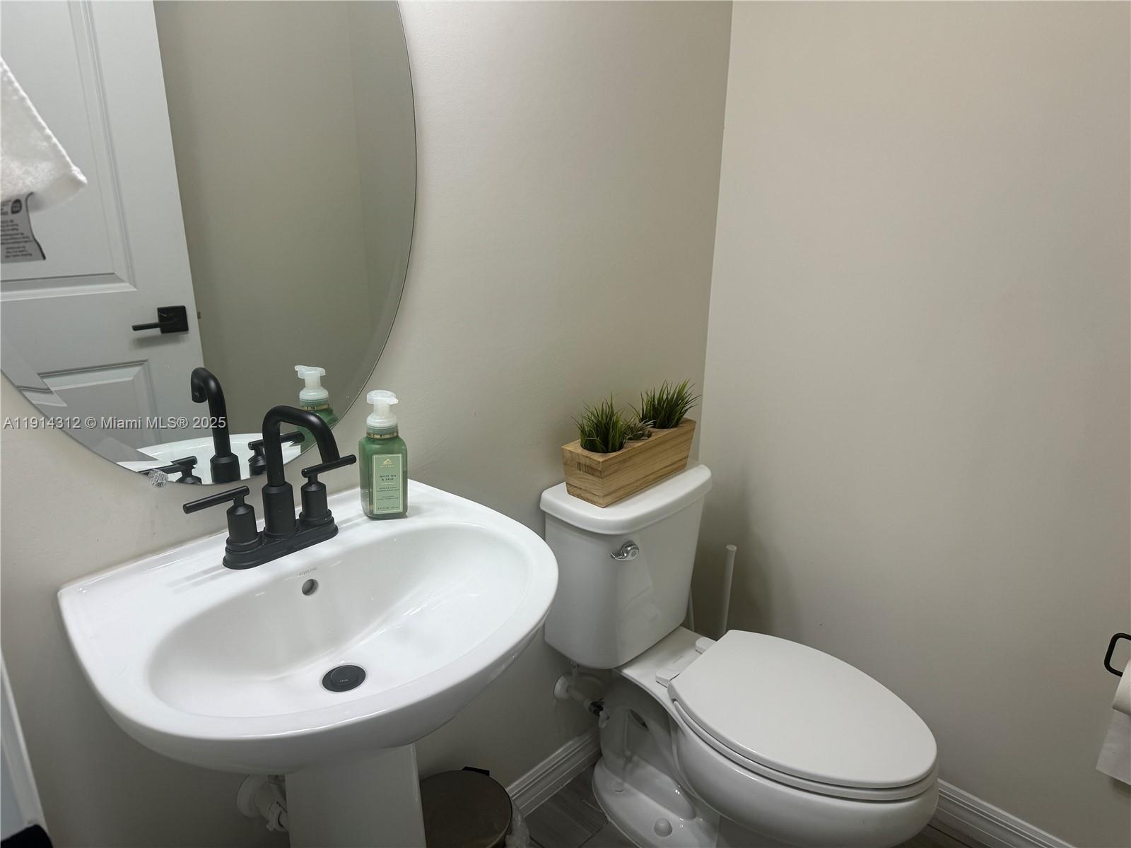 OAK TREE PROPERTY REDEVEL - Residential