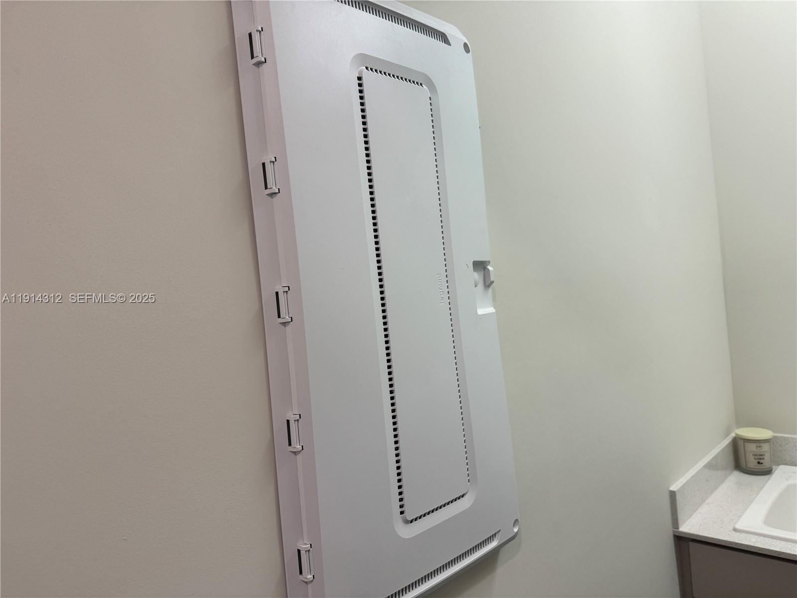 OAK TREE PROPERTY REDEVEL - Residential