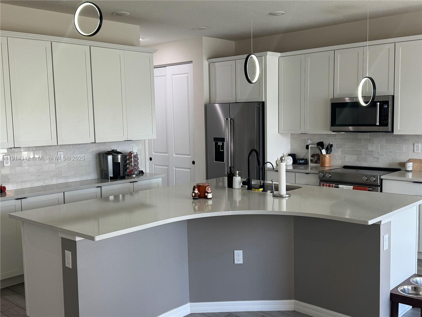 OAK TREE PROPERTY REDEVEL - Residential