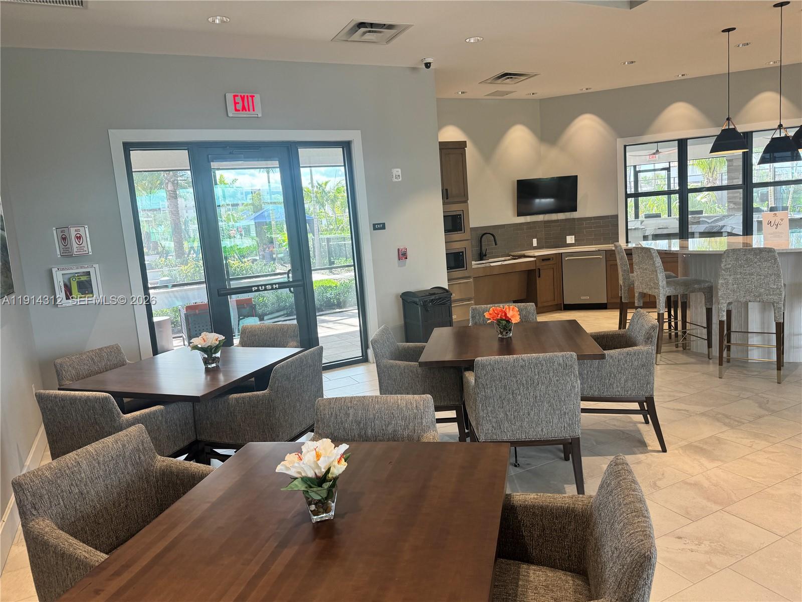 OAK TREE PROPERTY REDEVEL - Residential