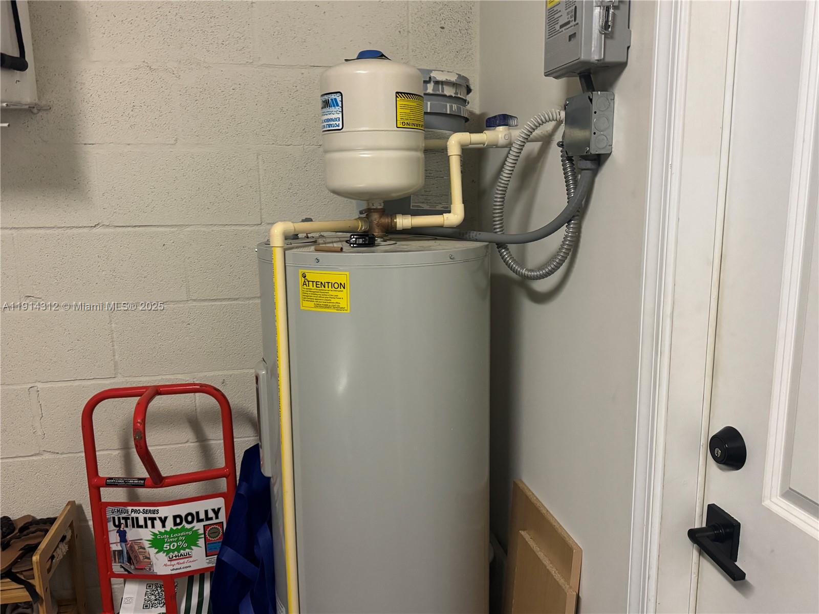 OAK TREE PROPERTY REDEVEL - Residential