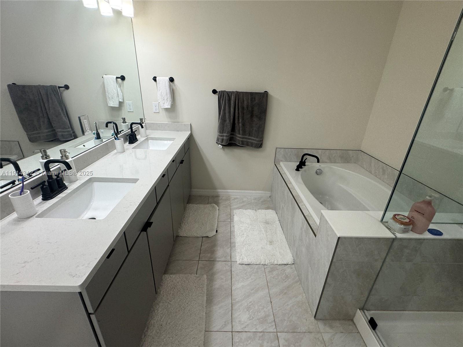 OAK TREE PROPERTY REDEVEL - Residential