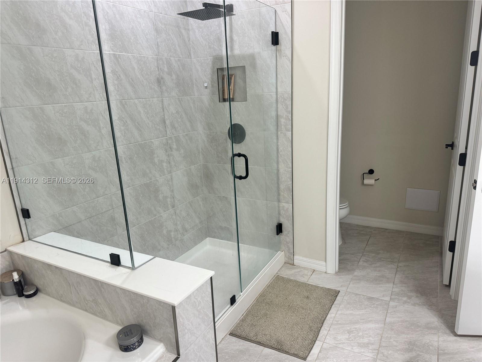 OAK TREE PROPERTY REDEVEL - Residential