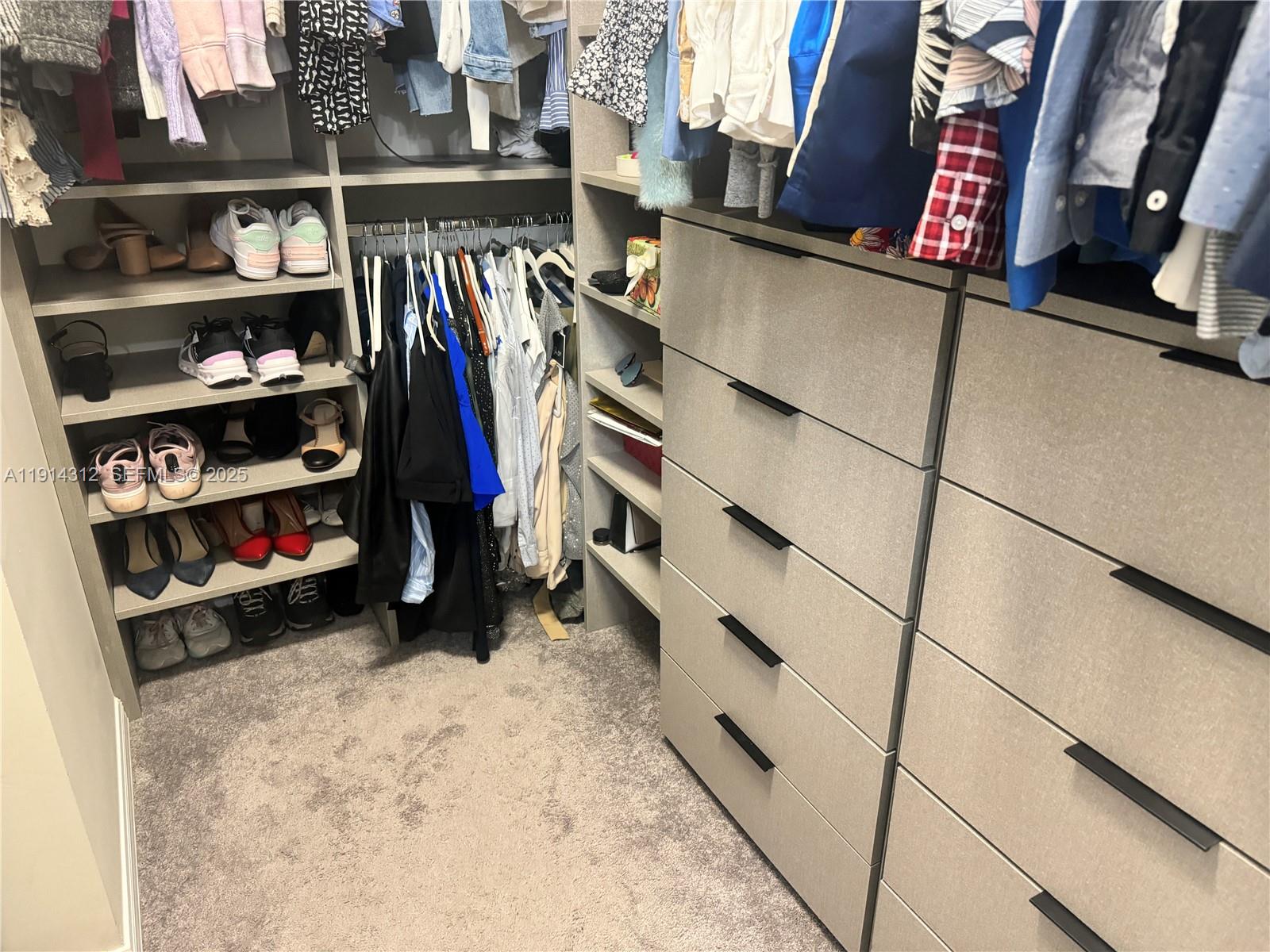 OAK TREE PROPERTY REDEVEL - Residential