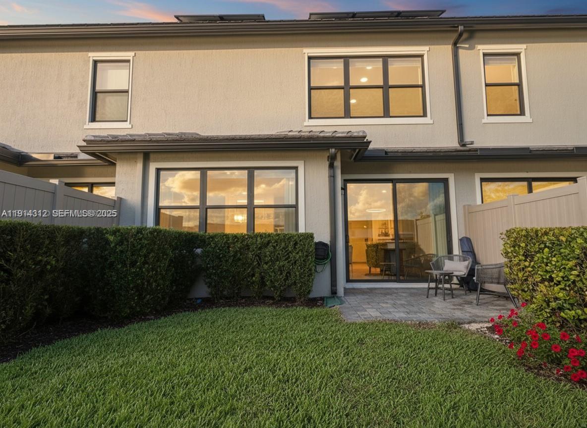 OAK TREE PROPERTY REDEVEL - Residential