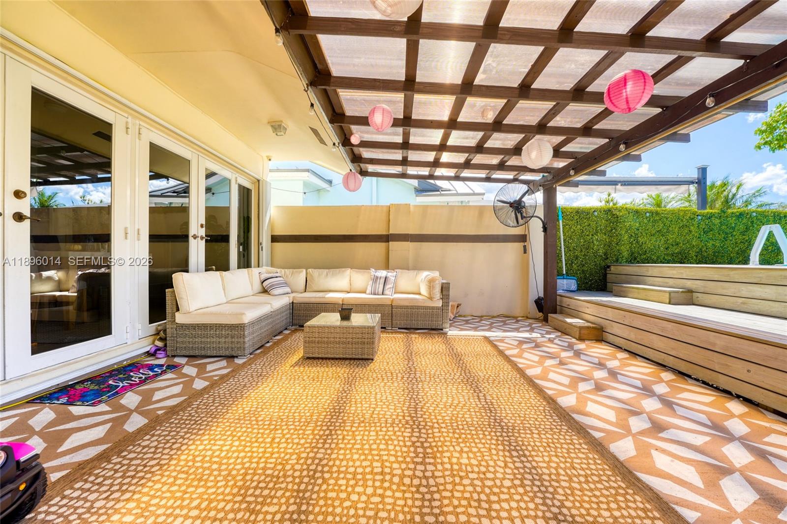 VENEZIA HOMES ESTATES - Residential