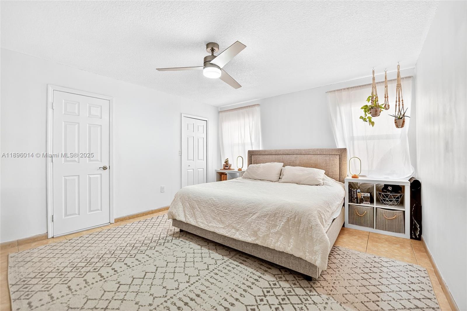 VENEZIA HOMES ESTATES - Residential