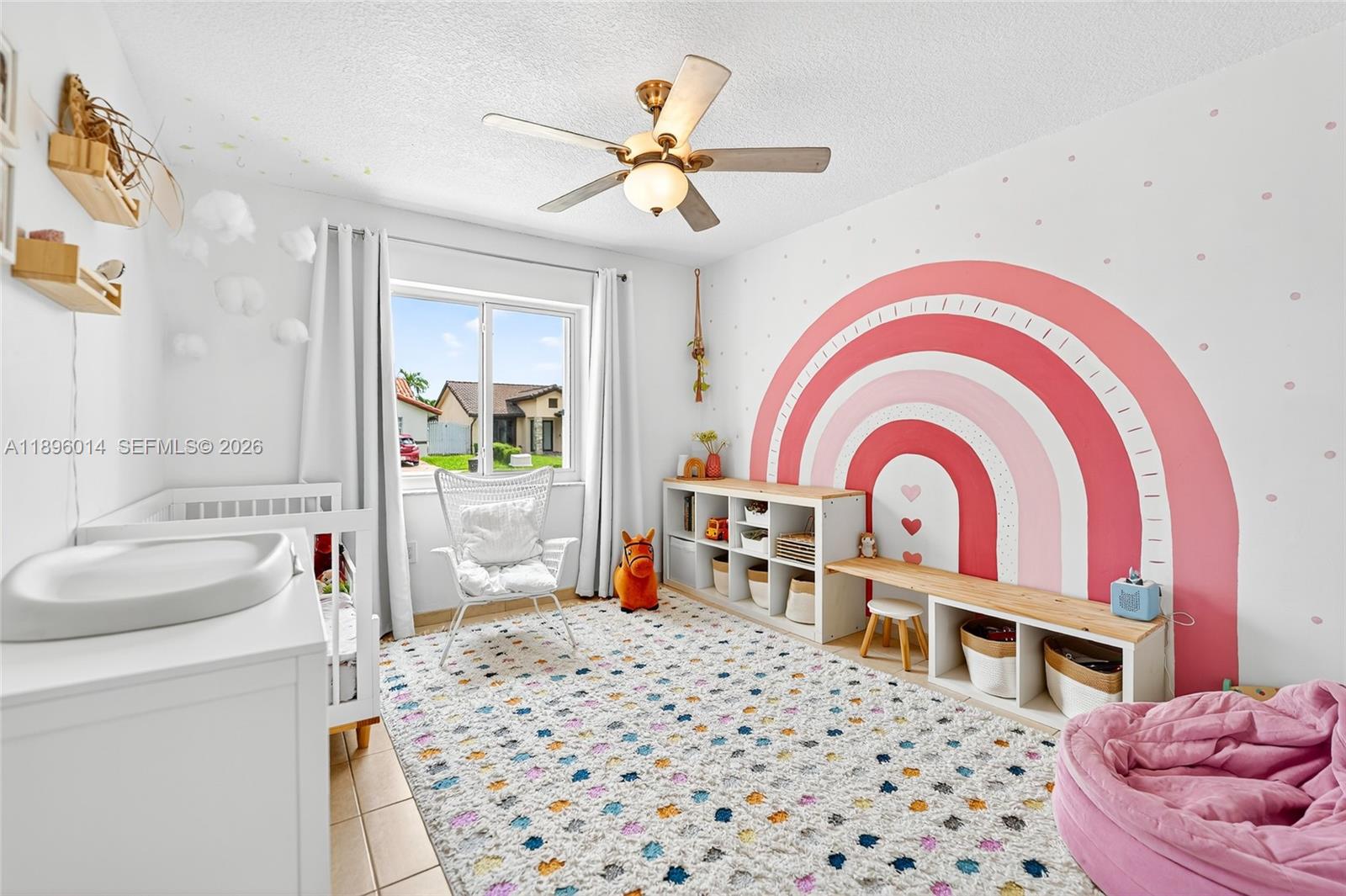 VENEZIA HOMES ESTATES - Residential