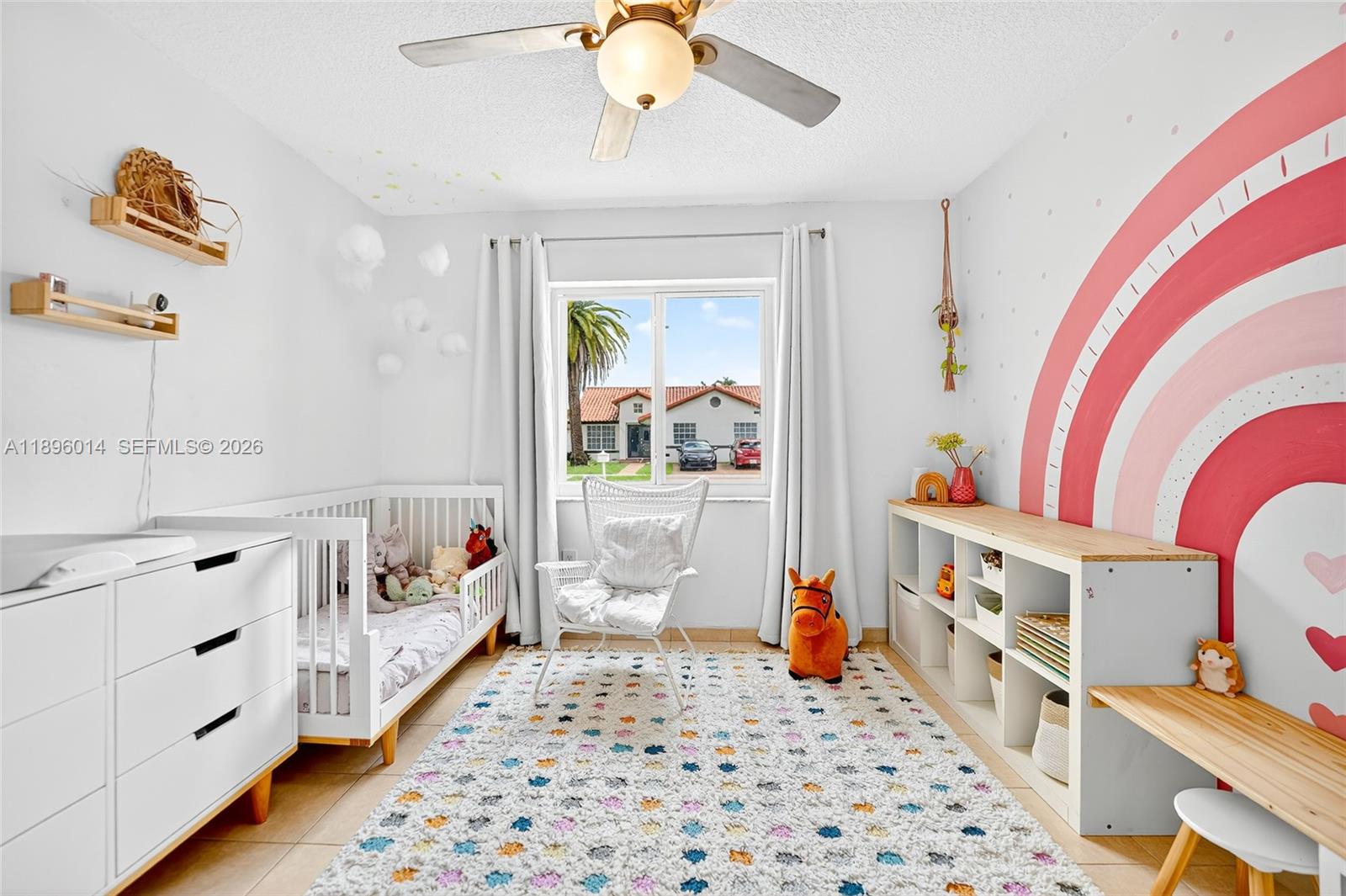 VENEZIA HOMES ESTATES - Residential