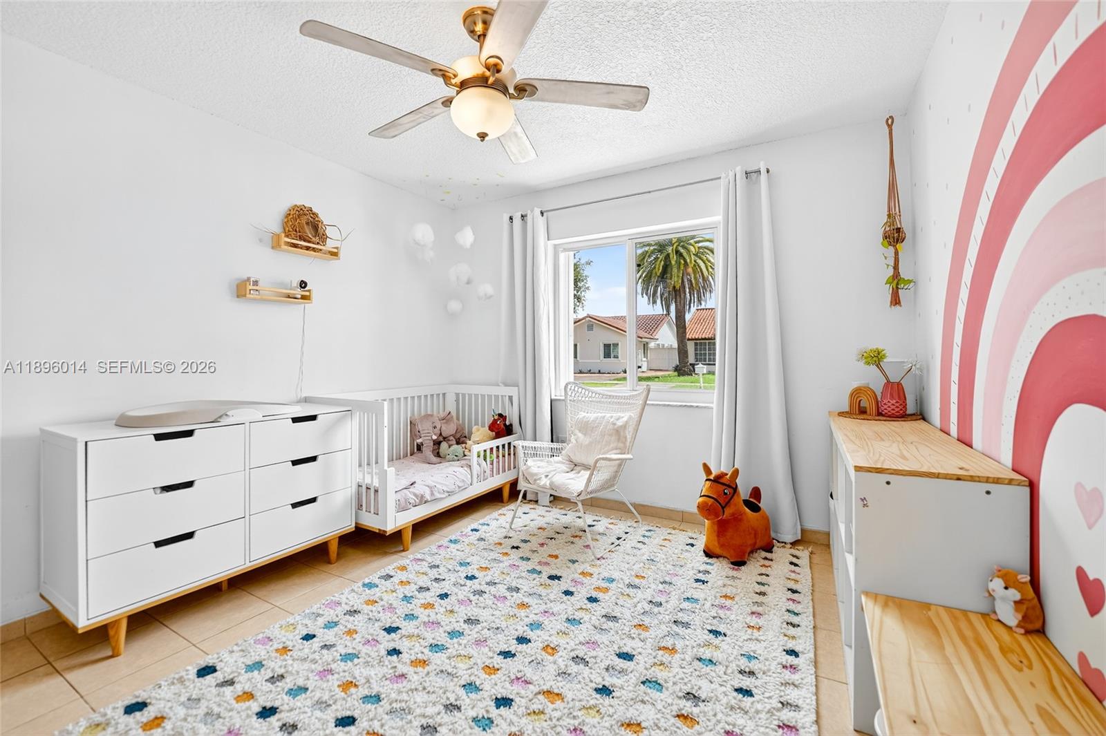 VENEZIA HOMES ESTATES - Residential