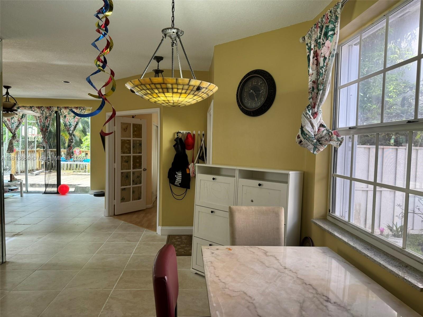 REGENCY - Residential