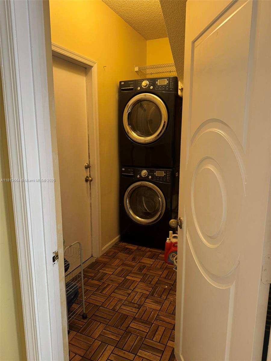 REGENCY - Residential