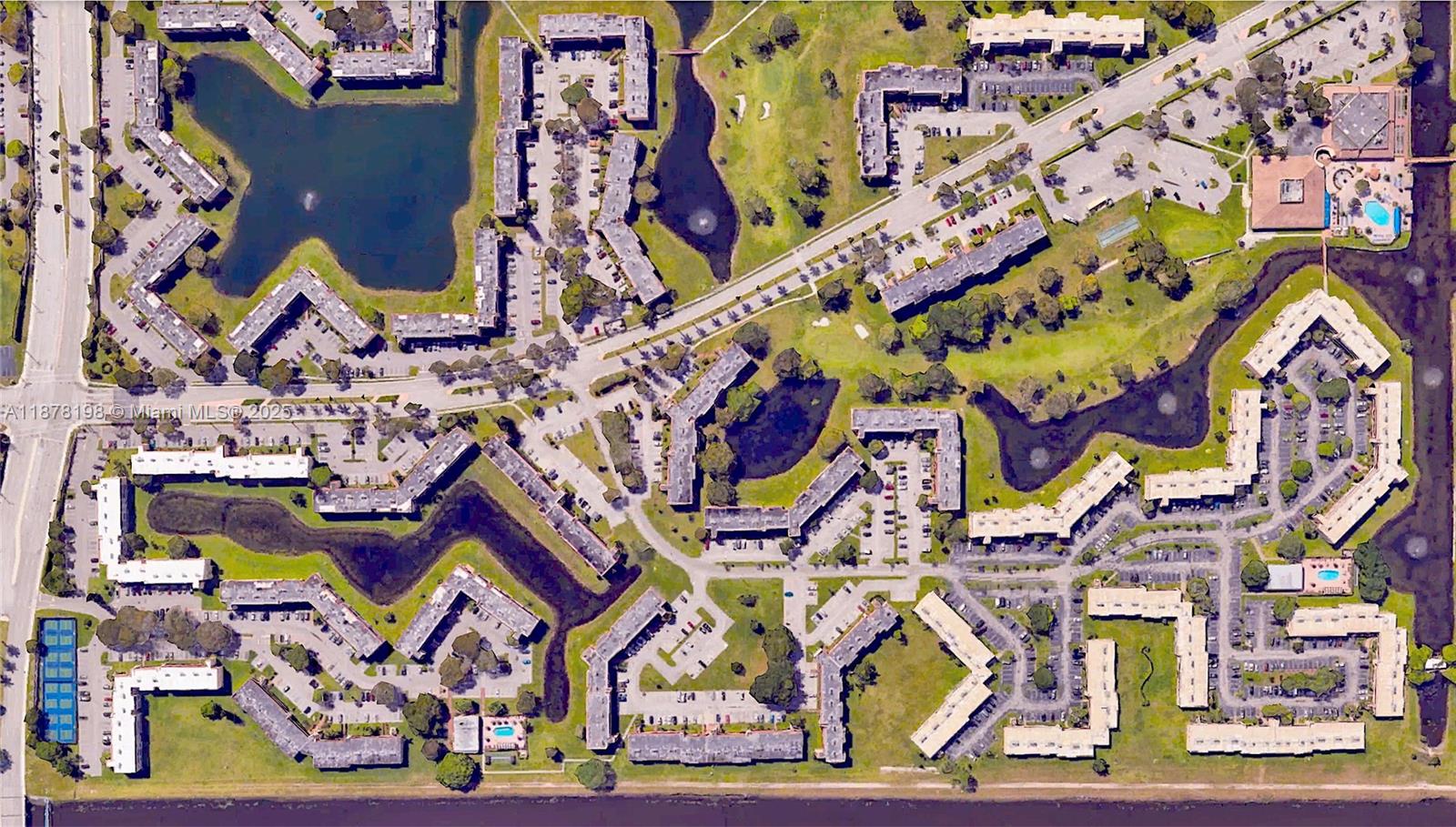 SUNRISE LAKES 90 CONDO - Residential