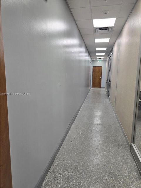 10480 SW 186th Ter Cutler Bay FL 33157