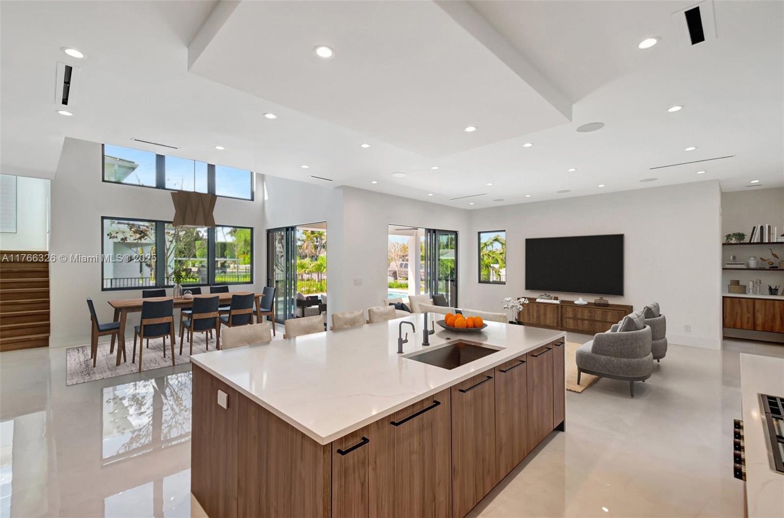 NORTH LAKE WORTH - Residential