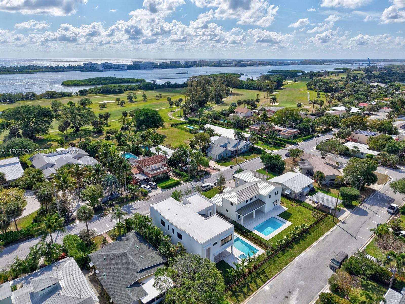 NORTH LAKE WORTH - Residential