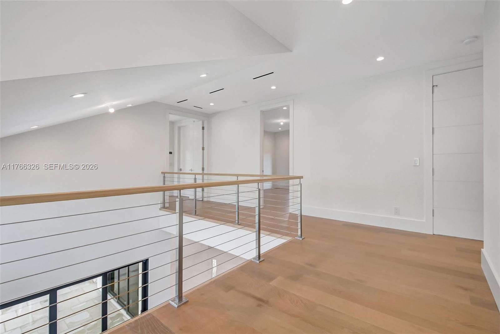 NORTH LAKE WORTH - Residential