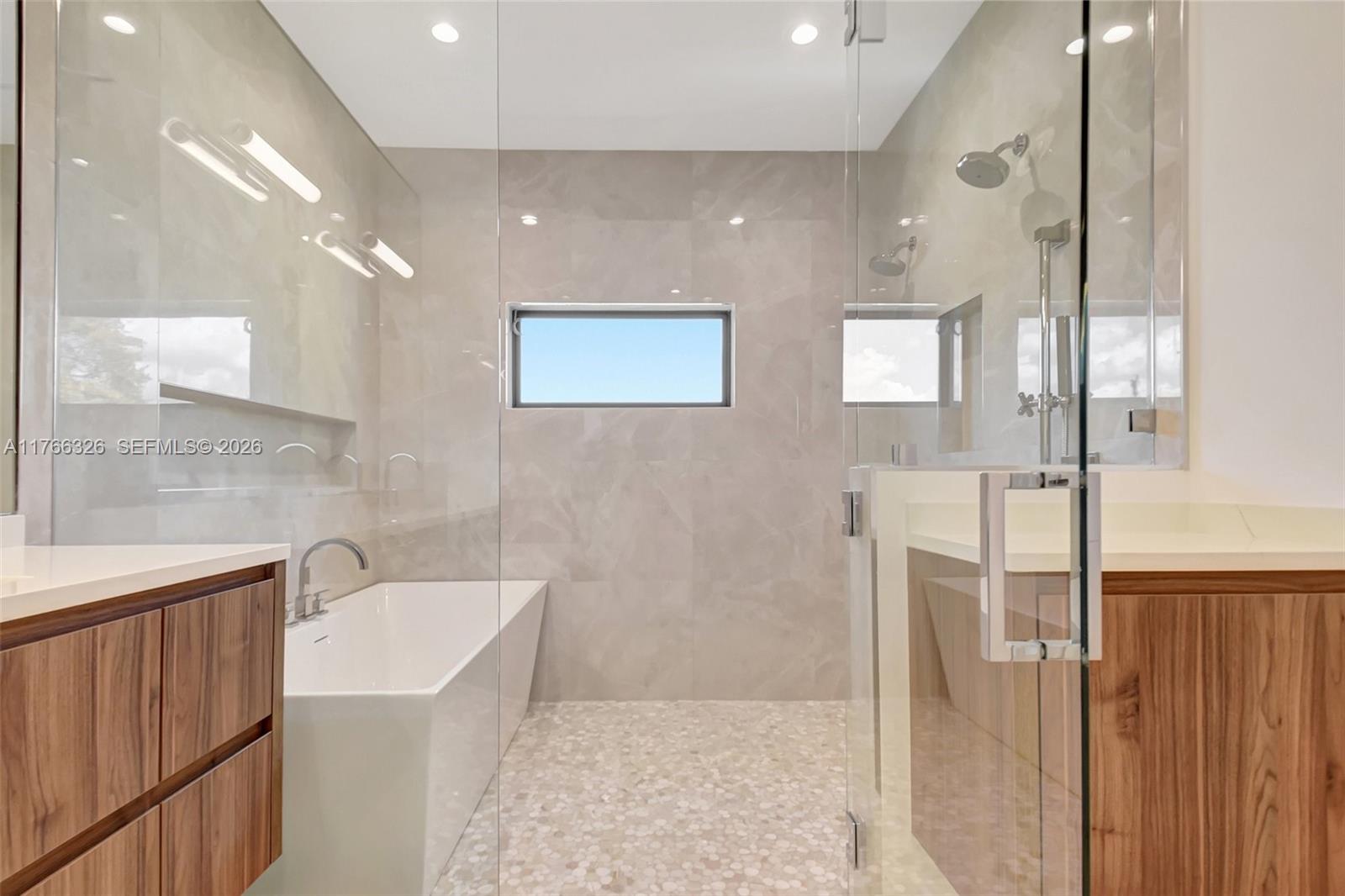 NORTH LAKE WORTH - Residential