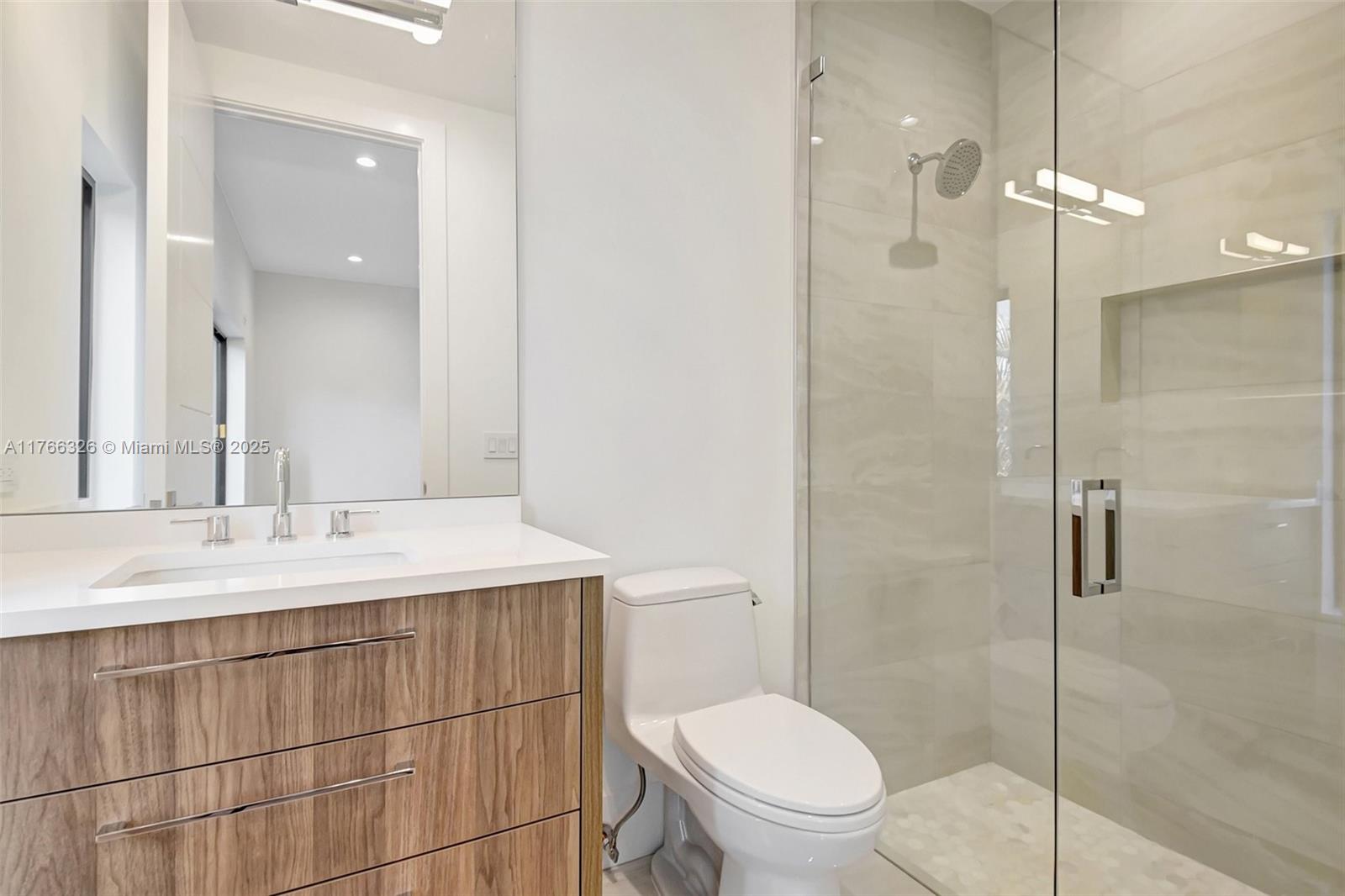 NORTH LAKE WORTH - Residential