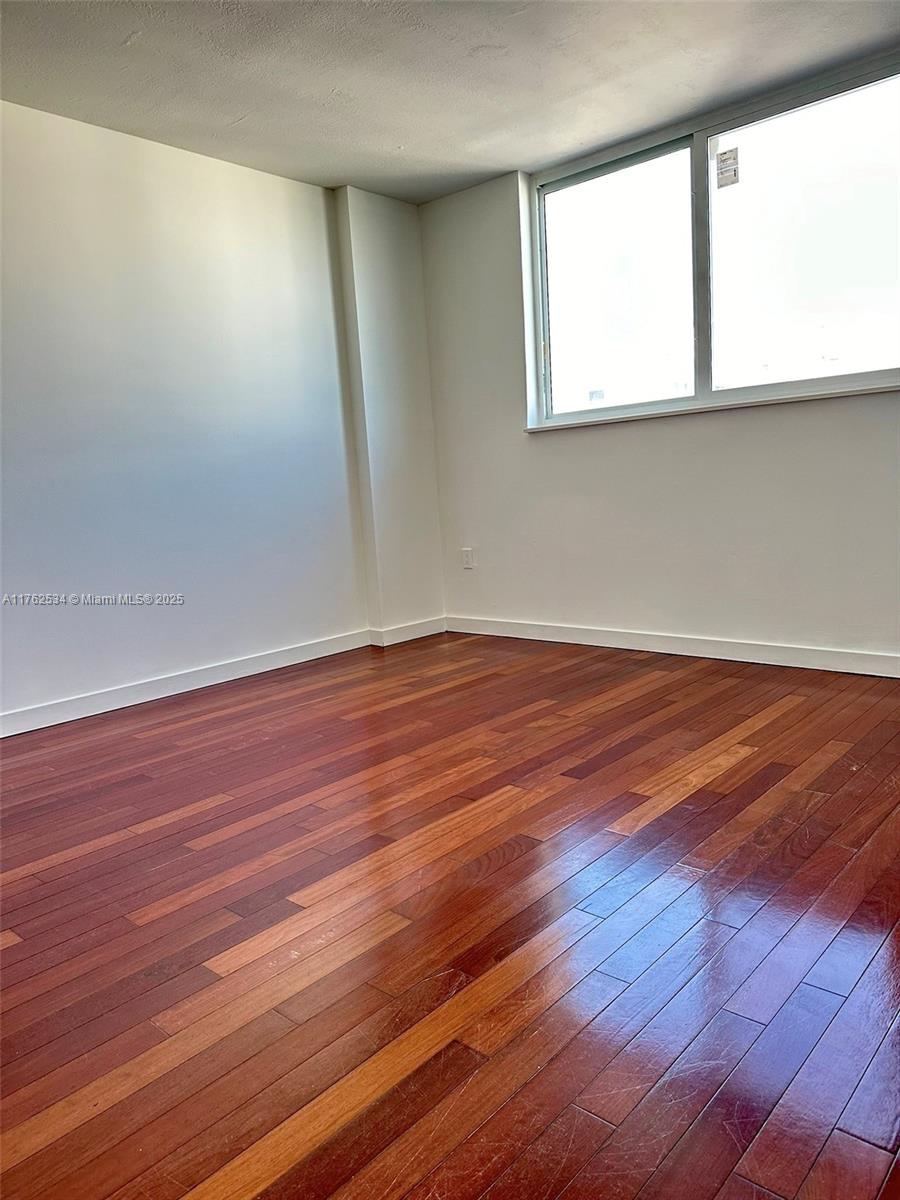OCEAN POINT CONDO - Residential
