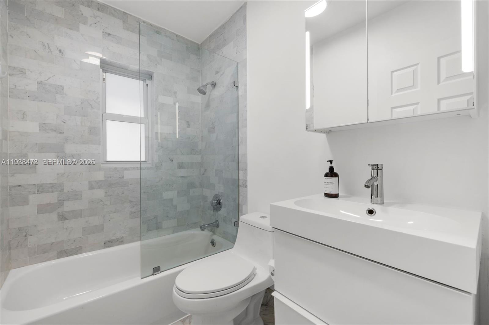 CORAL WAY PK SEC D - Residential