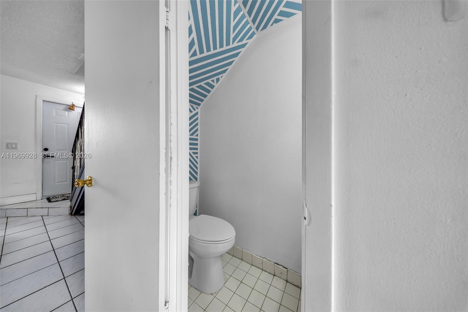 VILLAS UNIVERSITY SQUARE - Residential