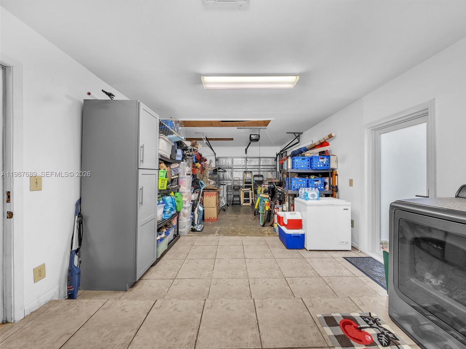 PASADENA LAKES SOUTH - Residential