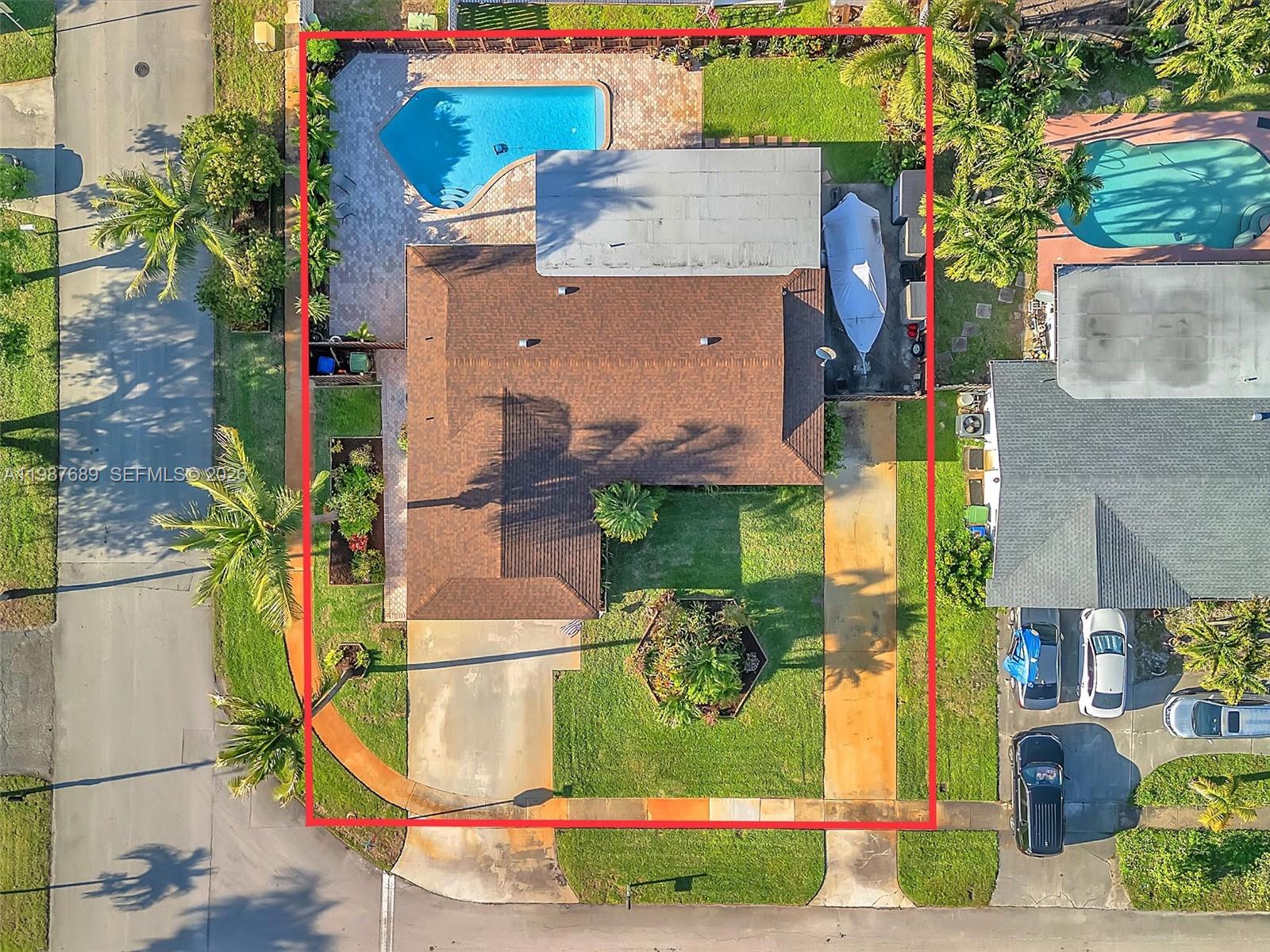 PASADENA LAKES SOUTH - Residential