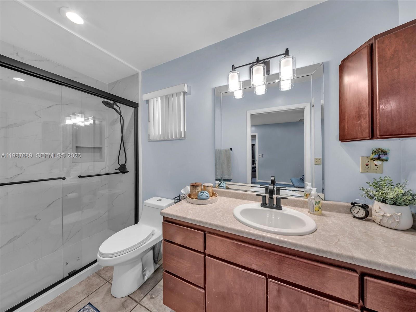 PASADENA LAKES SOUTH - Residential