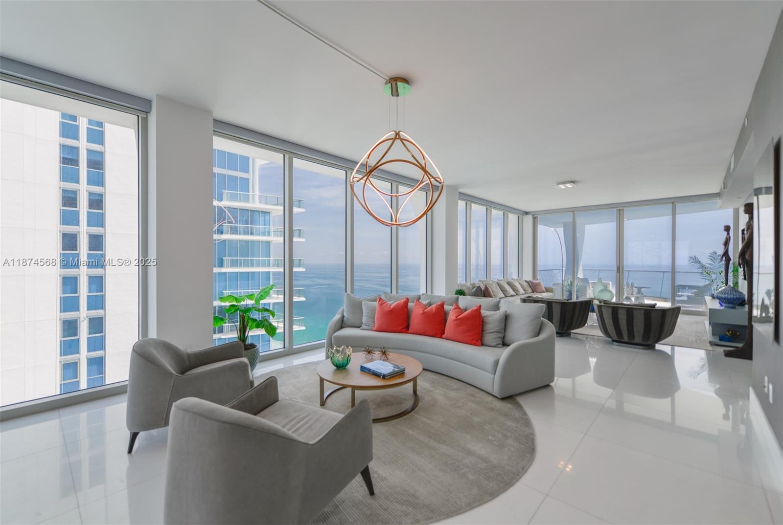 16901 Collins Ave 4005