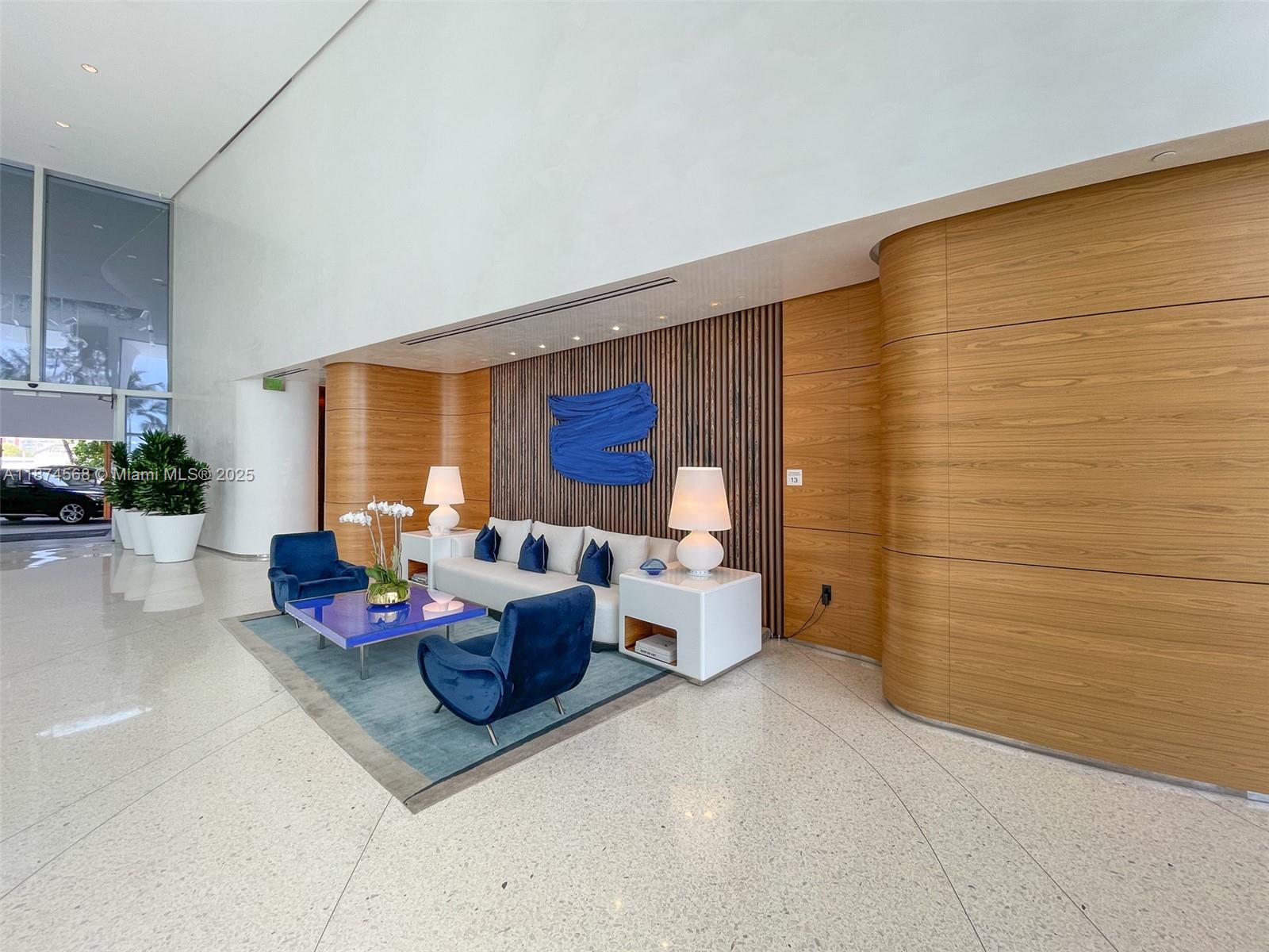 JADE SIGNATURE CONDO - Residential