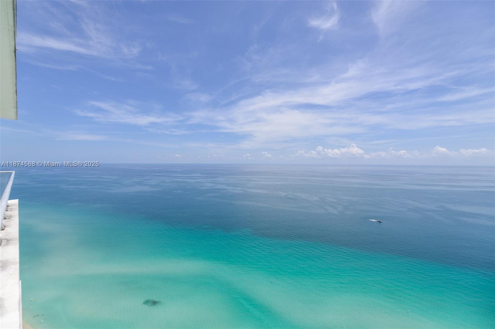 JADE SIGNATURE CONDO - Residential