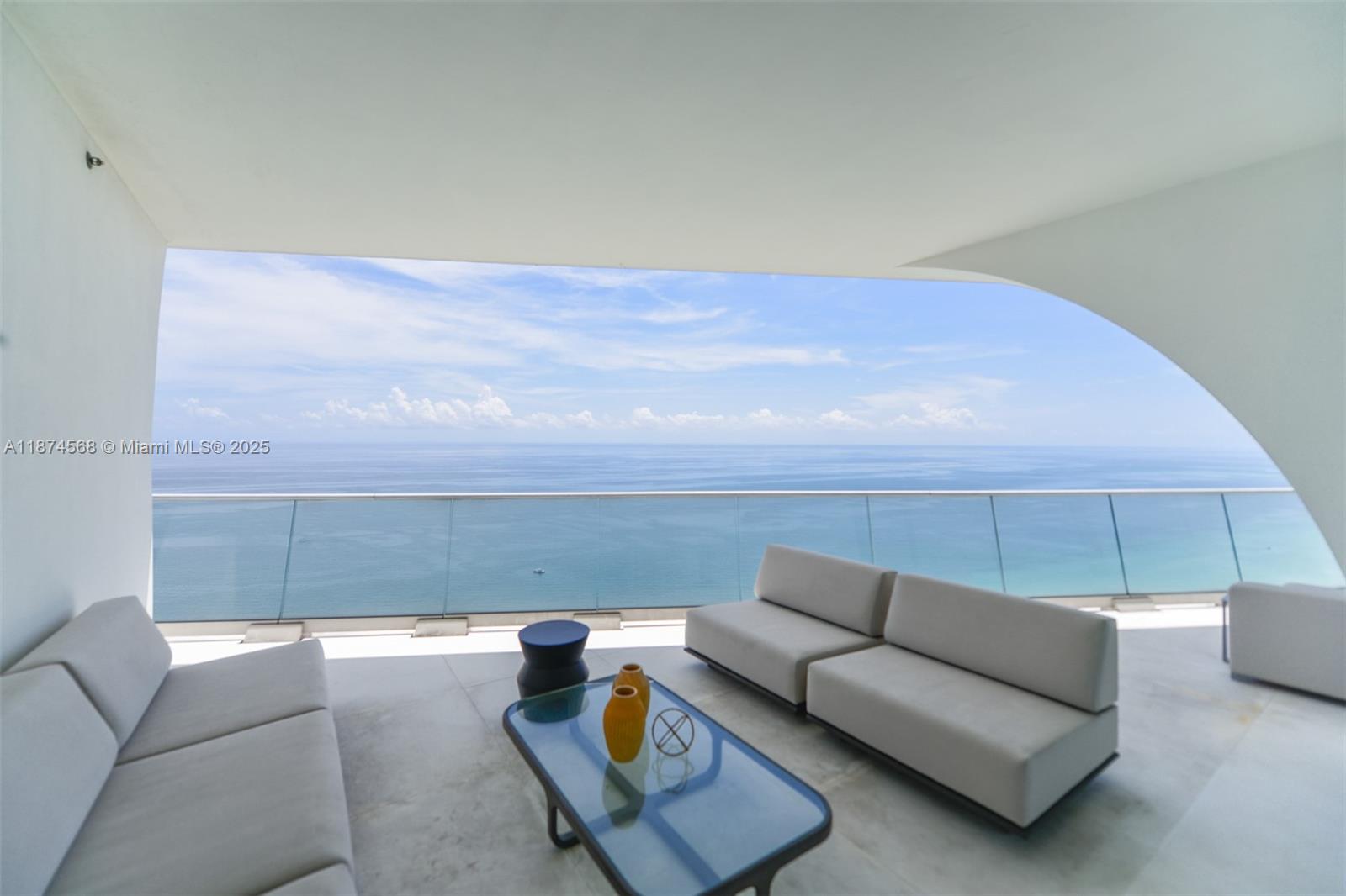 JADE SIGNATURE CONDO - Residential