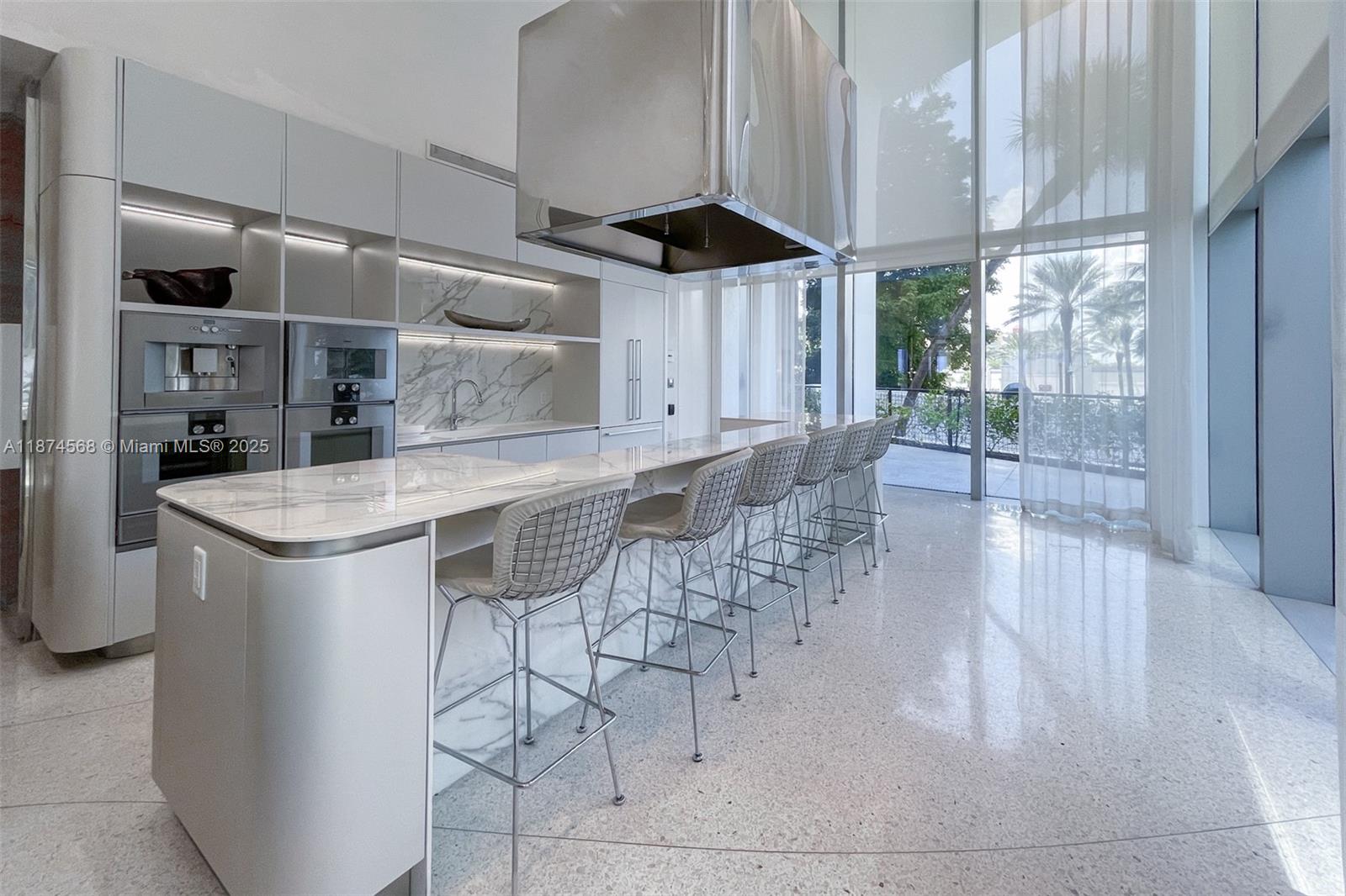 JADE SIGNATURE CONDO - Residential