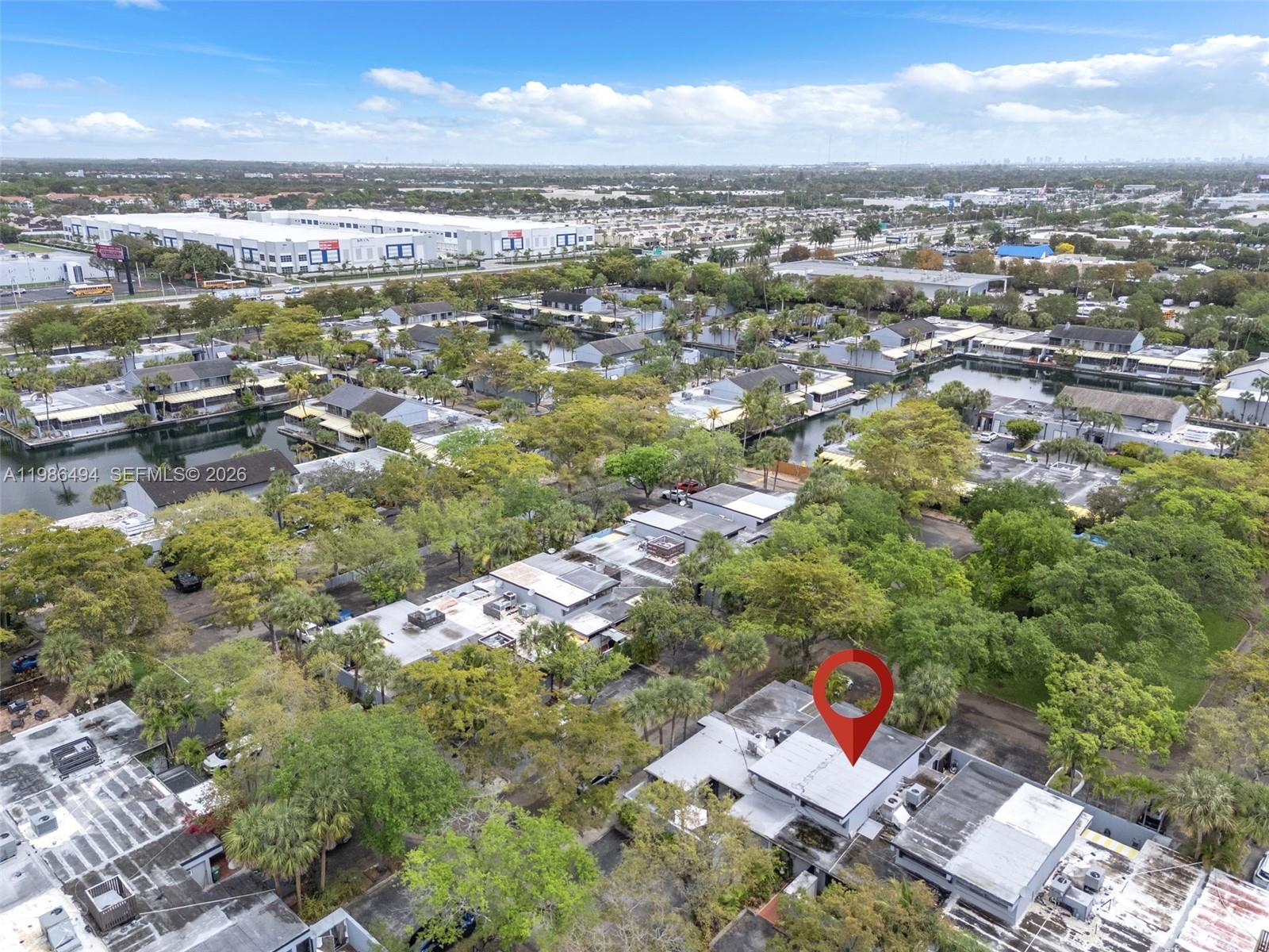 MIAMI LAKES WINDMILL GATE - Residential