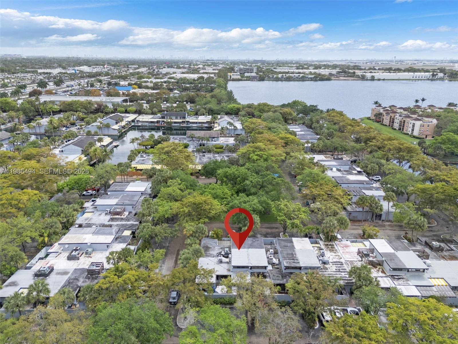 MIAMI LAKES WINDMILL GATE - Residential