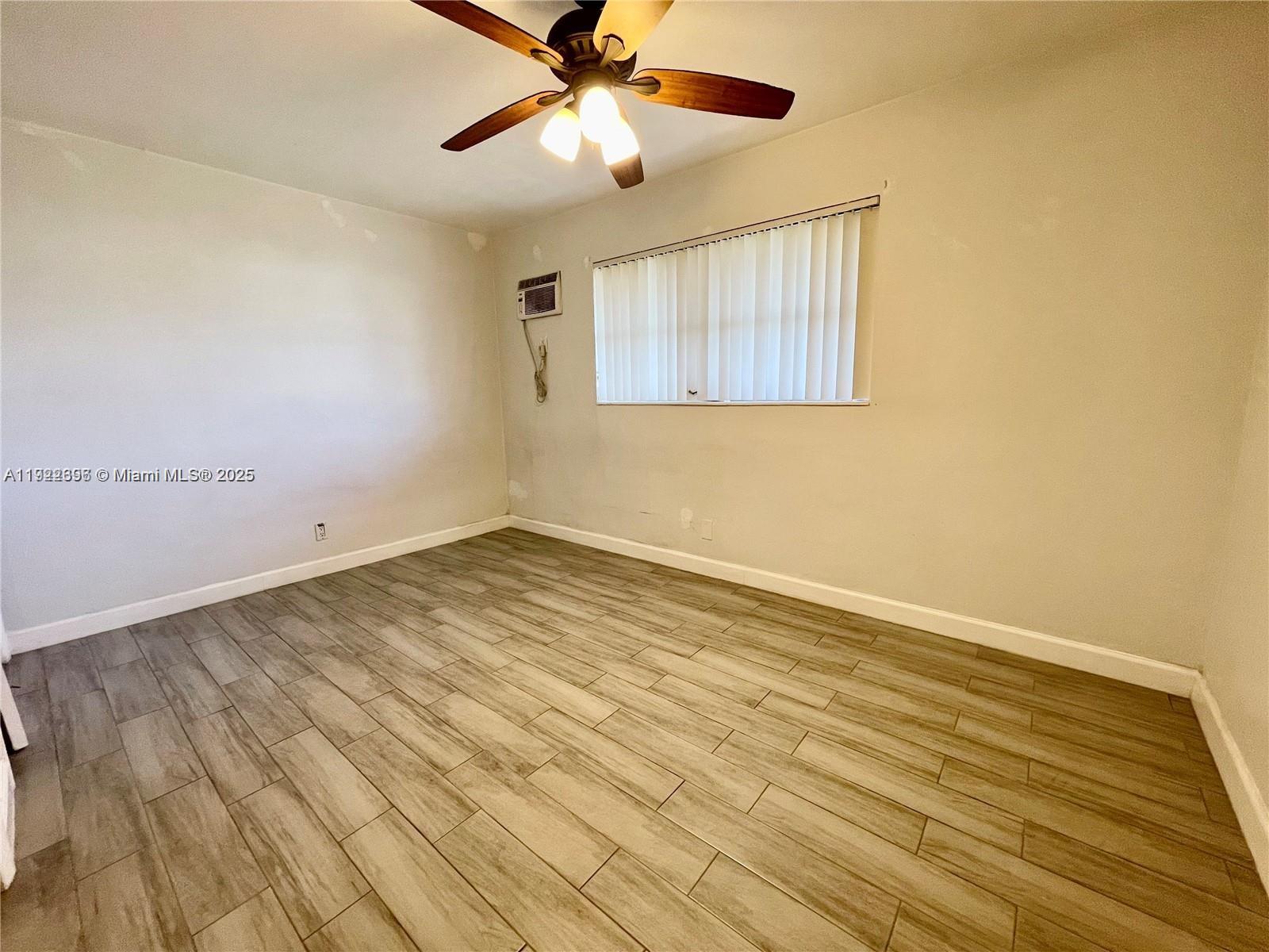 HALLANDALE PARK NO 5 - Residential Lease