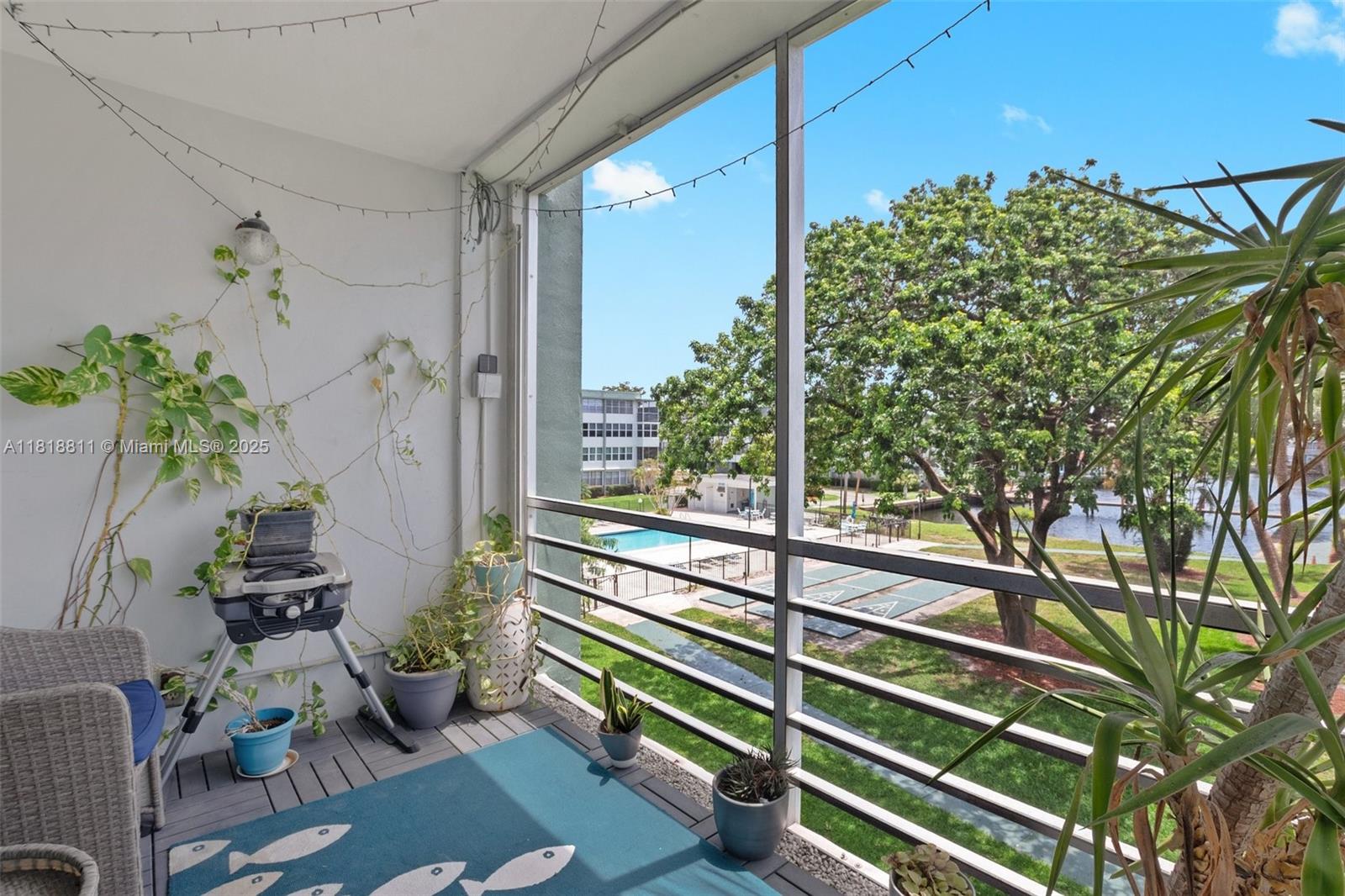 WATERGATE CONDOMINIUM NO - Residential