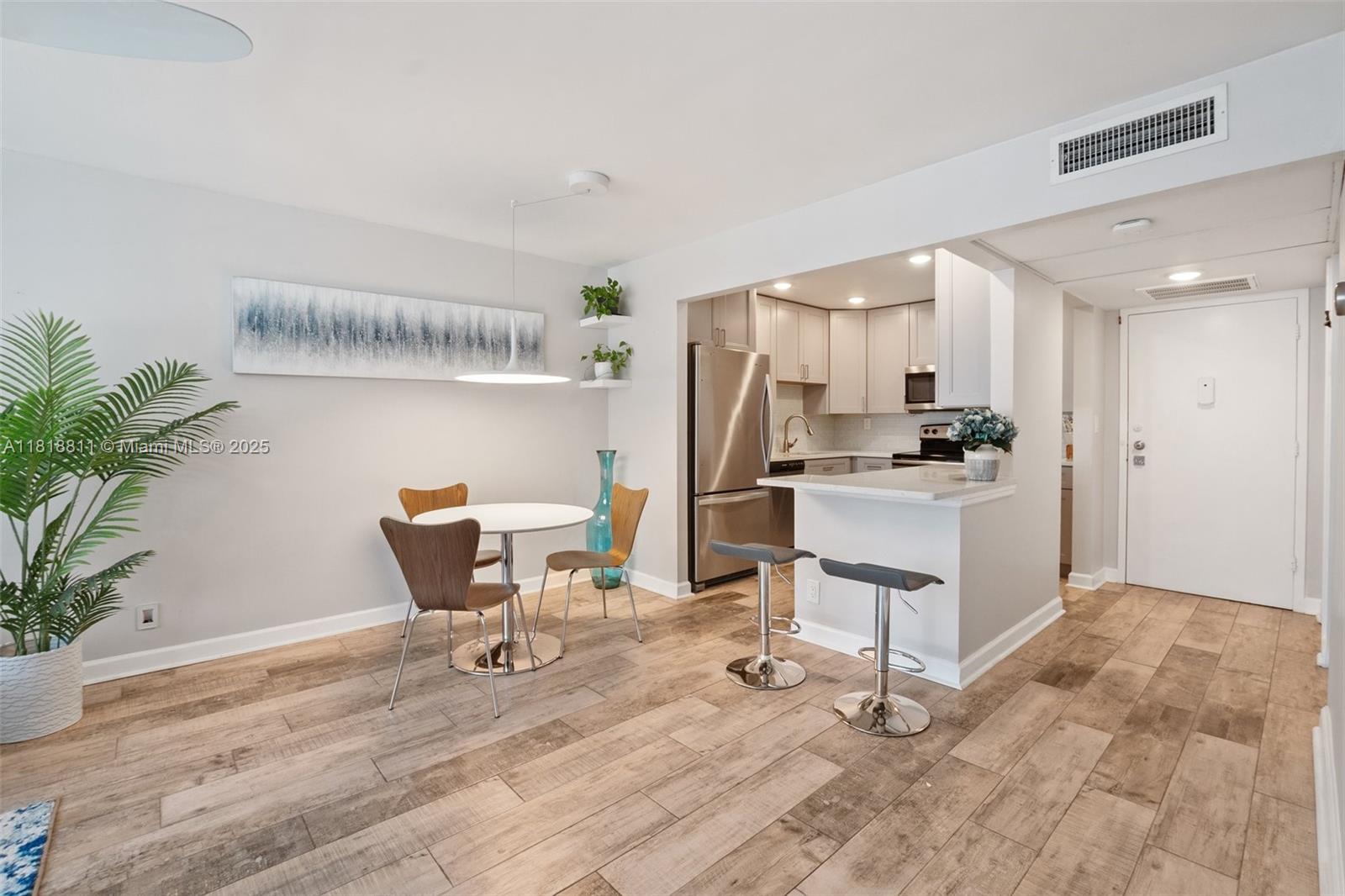 WATERGATE CONDOMINIUM NO - Residential