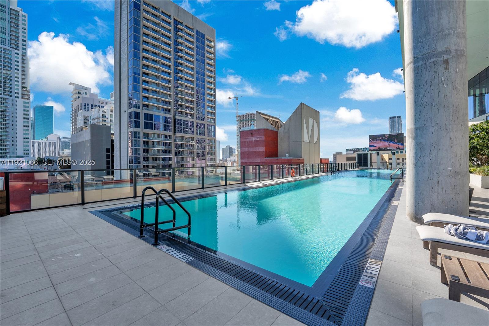 MAP OF MIAMI DADE CO. FL. - Residential