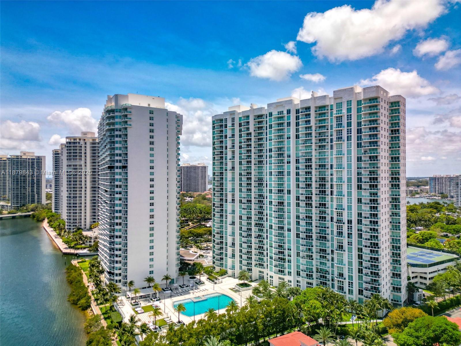 THE PENINSULA II CONDO - Residential Lease